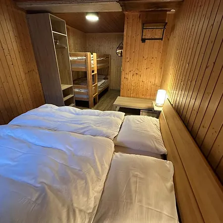 Cosy Mountain 5min Walk From Gondola Apartamento *