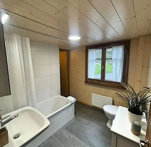 Cosy Mountain 5min Walk From Gondola Apartamento