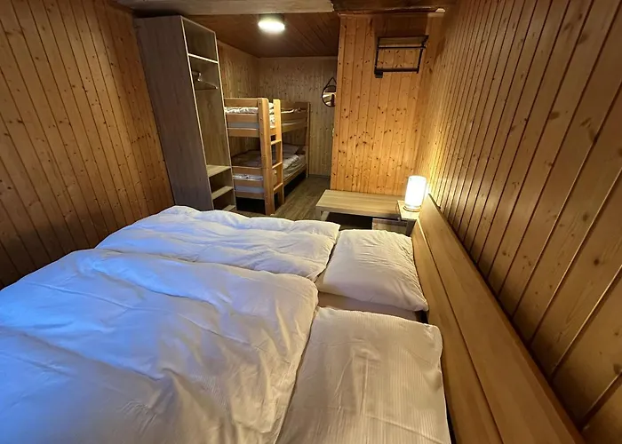 Cosy Mountain 5min Walk From Gondola Apartamento *